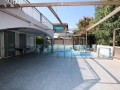 Villa de luxe à vendre dans le vieux Neve Oz Petah Tikva Israël.